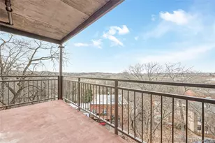 42-30 Douglaston Pkwy, Douglaston, NY 11363 - Photo 17