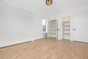 42-30 Douglaston Pkwy, Douglaston, NY 11363 - Photo 33