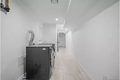 218-37 Spencer Avenue, Queens Village, NY 11427 - Photo 19