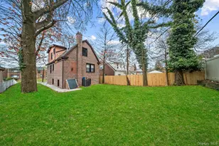 218-37 Spencer Ave, Queens Village, NY 11427 - Photo 27