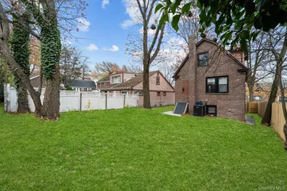 218-37 Spencer Avenue, Queens Village, NY 11427 - Photo 13
