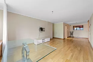 102-10 66th Rd, Forest Hills, NY 11375 - Photo 11