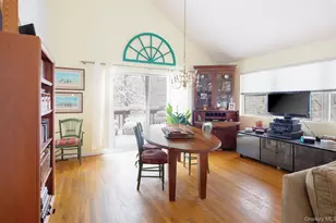 9 Woodview Way, Hampton Bays, NY 11946 - Photo 7