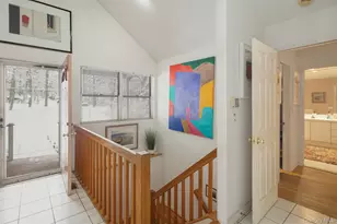 9 Woodview Way, Hampton Bays, NY 11946 - Photo 3