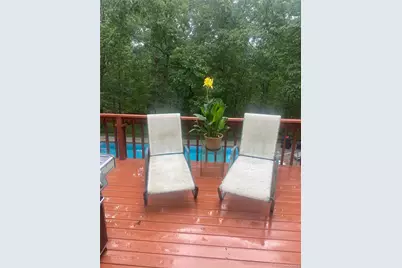 9 Woodview Way, Hampton Bays, NY 11946 - Photo 25