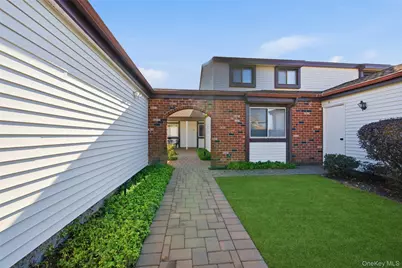 504 Gotham Court N, Saint James, NY 11780 - Photo 5