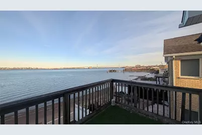 15095 Powells Cove Boulevard, Whitestone, NY 11357 - Photo 25