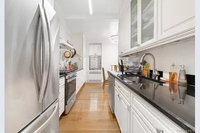 104-20 68th Drive #B22, Forest Hills, NY 11375 - Photo 7