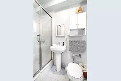 104-20 68th Drive #B22, Forest Hills, NY 11375 - Photo 13