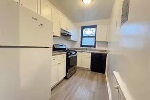 141 E Hartsdale Ave, Hartsdale, NY 10530 - Photo 3