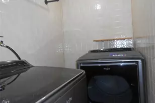 63 Lindbergh Pl, Poughkeepsie, NY 12603 - Photo 15