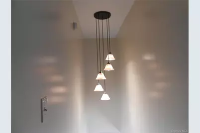 63 Lindbergh Place, Poughkeepsie, NY 12603 - Photo 9