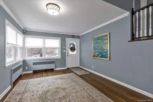 30 York St, Malverne, NY 11565 - Photo 5