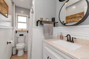 30 York St, Malverne, NY 11565 - Photo 15