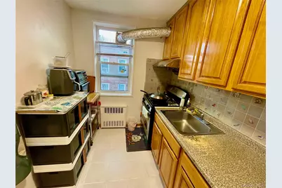 143-40 41st Ave 143-40 41st Avenue #6, Flushing, NY 11355 - Photo 11