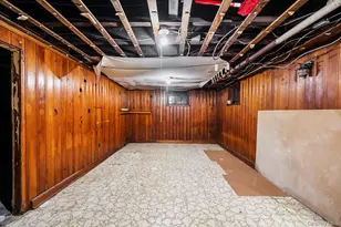 86-33 253rd St, Bellerose, NY 11426 - Photo 9