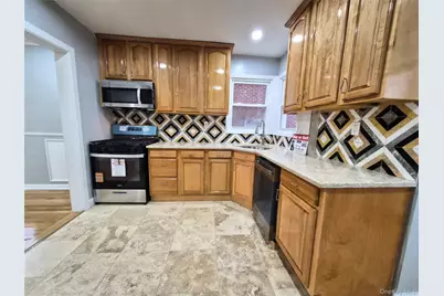 8019 Utopia Parkway, Jamaica, NY 11432 - Photo 3