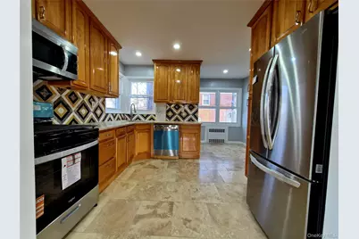 8019 Utopia Parkway, Jamaica, NY 11432 - Photo 7