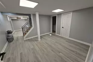 80-19 Utopia Pkwy, Jamaica, NY 11432 - Photo 27