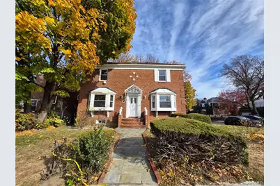 8019 Utopia Parkway, Jamaica, NY 11432 - Photo 3