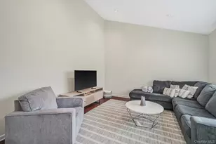 269 Bridgeport Ave, Medford, NY 11763 - Photo 9