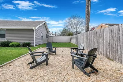 269 Bridgeport Avenue, Medford, NY 11763 - Photo 39