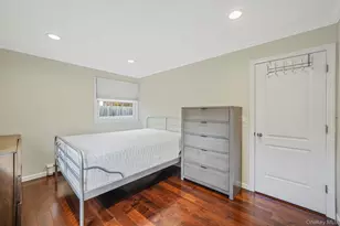 269 Bridgeport Ave, Medford, NY 11763 - Photo 29