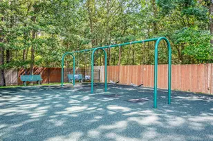 460 Old Town Rd, Port Jefferson Station, NY 11776 - Photo 23