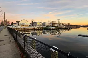 3340 Yost Blvd, Oceanside, NY 11572 - Photo 13