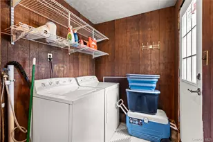 18 Campbell Ln, East Islip, NY 11730 - Photo 13