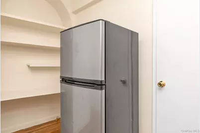 31-85 Crescent Street #2, Astoria, NY 11106 - Photo 13