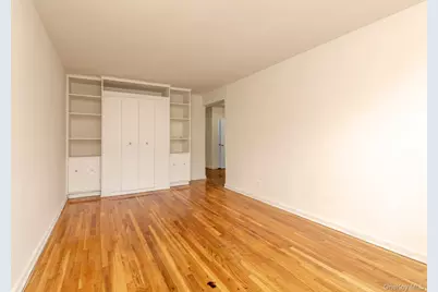 31-85 Crescent Street #2, Astoria, NY 11106 - Photo 7