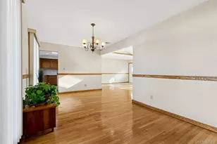 7 Joyce Ln, Commack, NY 11725 - Photo 11