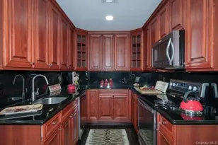 169 Adams Way, Sayville, NY 11782 - Photo 3