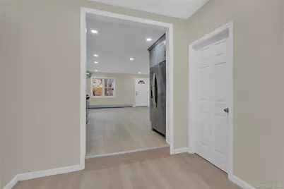 12 Carlls Path, North Babylon, NY 11703 - Photo 17