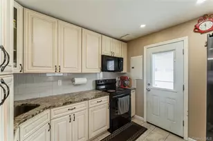 13 Floral Ln, Westbury, NY 11590 - Photo 5