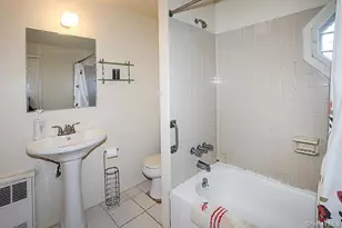 187 Green Ave, Freeport, NY 11520 - Photo 11