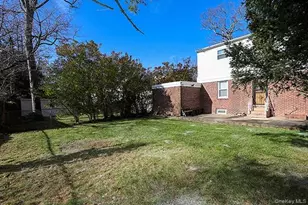 187 Green Ave, Freeport, NY 11520 - Photo 15