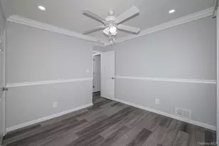 6-3A Presidents Dr, Port Jefferson, NY 11777 - Photo 5