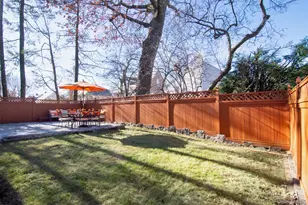 233 Kneeland Ave, Yonkers, NY 10705 - Photo 11