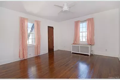 233 Kneeland Avenue, Yonkers, NY 10705 - Photo 33