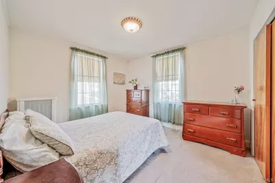 12 Hawthorne Street, Williston Park, NY 11596 - Photo 13