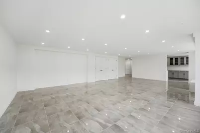 166-25 Powells Cove Boulevard #3D, Whitestone, NY 11357 - Photo 13