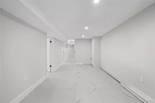 168-43 118th Rd, Jamaica, NY 11434 - Photo 35