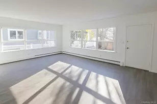 540 E State St, Long Beach, NY 11561 - Photo 5