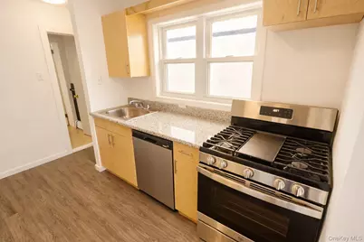 540 E State Street, Long Beach, NY 11561 - Photo 3
