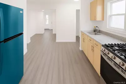 540 E State Street, Long Beach, NY 11561 - Photo 3