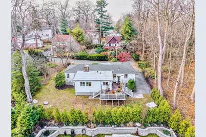 9 Park Place, Great Neck, NY 11024 - Photo 3