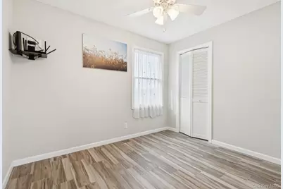 3717 Somerset Drive, Seaford, NY 11783 - Photo 15