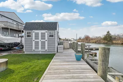 3717 Somerset Drive, Seaford, NY 11783 - Photo 27